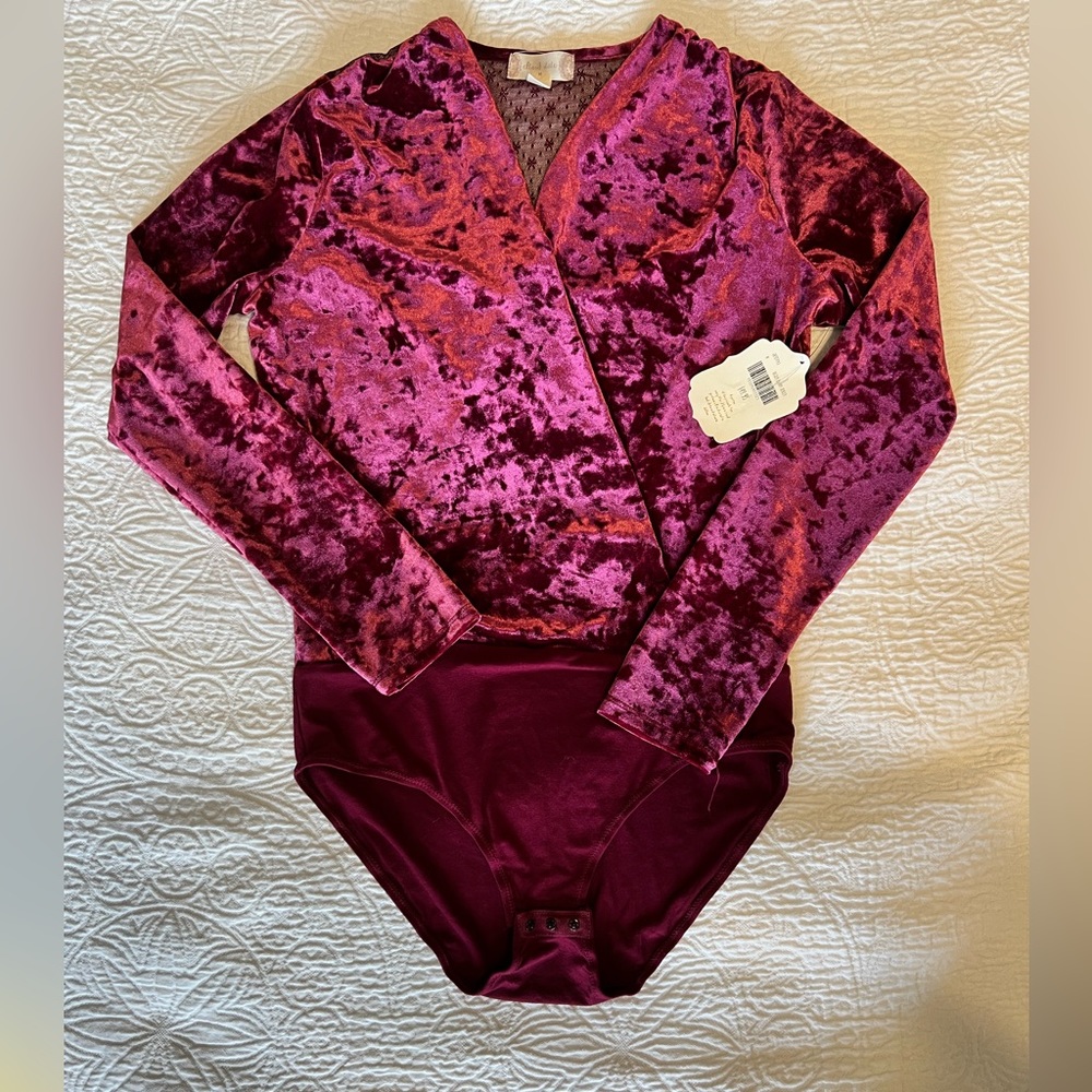 Altar’d State crushed velvet red body suit, long sleeve size M